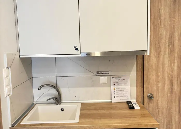 Minas Luxury Πανσιόν Σταυρός