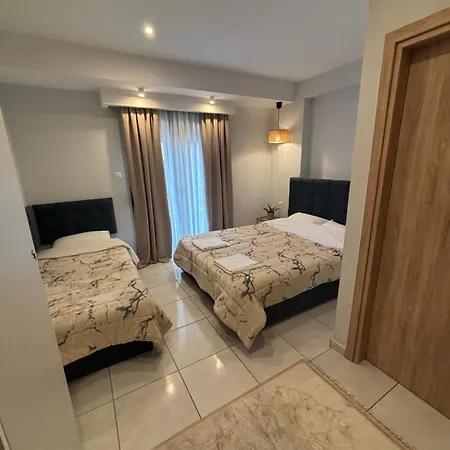 Konukevi Minas Luxury 3*
