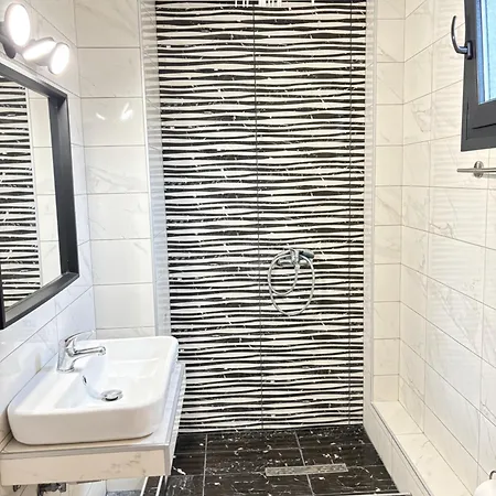 Minas Luxury 3* Sztavrósz