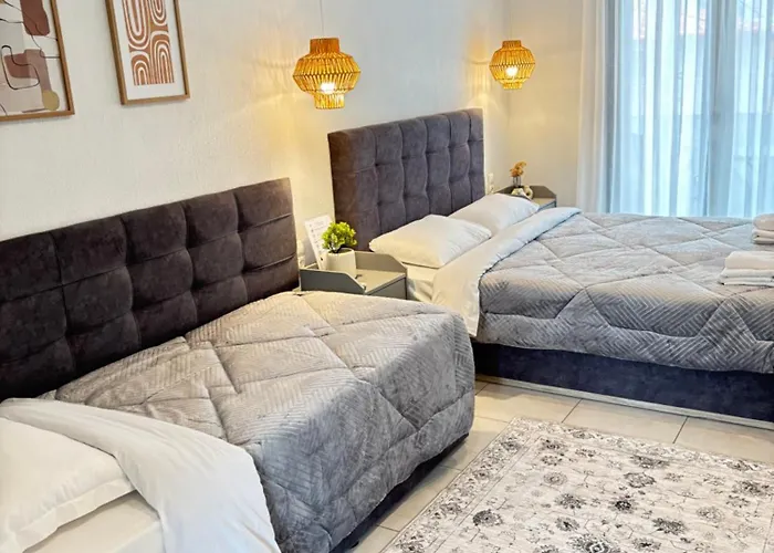 Minas Luxury Stavros (Thessaloniki)